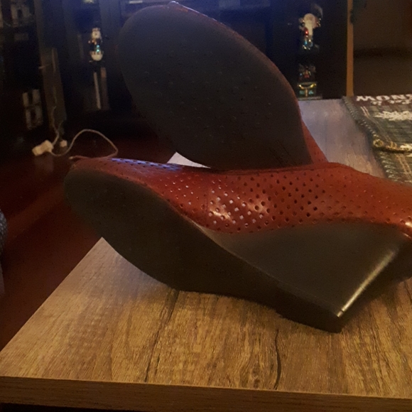 ladies shoez - Picture 4 of 4